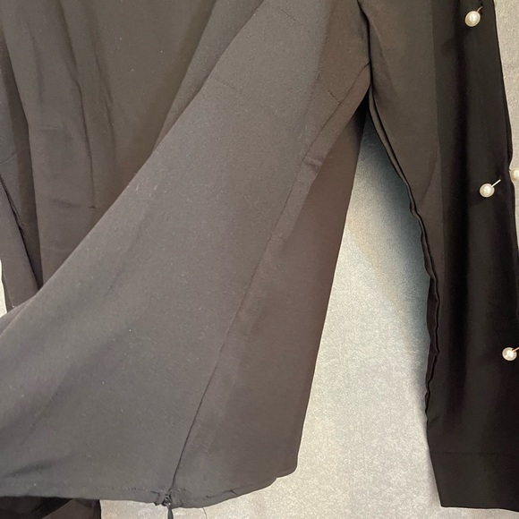 Women’s formal pearl blouse - Picture 6 of 7